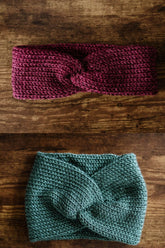 Cozy Twist Headband (Circular Knitting Machine)