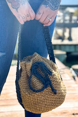 Boardwalk Cinch Tote (Crochet)