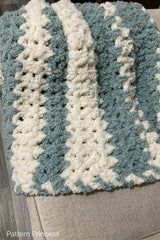 Plush Easy Throw Blanket (Crochet)