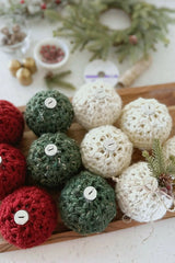 Christmas Ornament (Crochet)