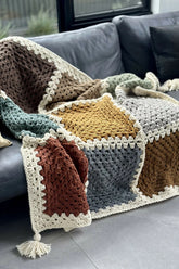 9 Square Granny Throw (Crochet)