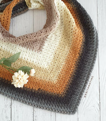 Lazy Days Triangle Scarf (Crochet)
