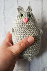 Caterina the Cat (Crochet)