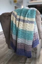 Double Crochet Puff Stitch Heart Blanket (Crochet)