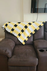 Bold & Beautiful: A Revamped Gingham Knit Blanket (Circular Knitting Machine)