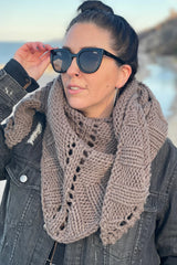Plainview Shawl (Knit)