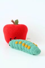 Ziggy the Caterpillar and its Apple (Crochet)