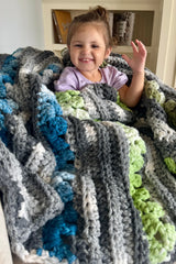 Cluster Pop Throw (Crochet)