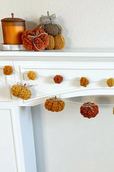 Pumpkin Garland (Crochet)