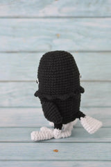 Kieran the Raven (Crochet)