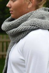 Marlowe Light Scarf (Knit)