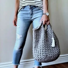 The Sutton Bag in Two Sizes (Crochet)