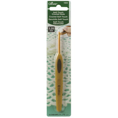 Clover Soft Touch Crochet Hooks (Sizes C to J)