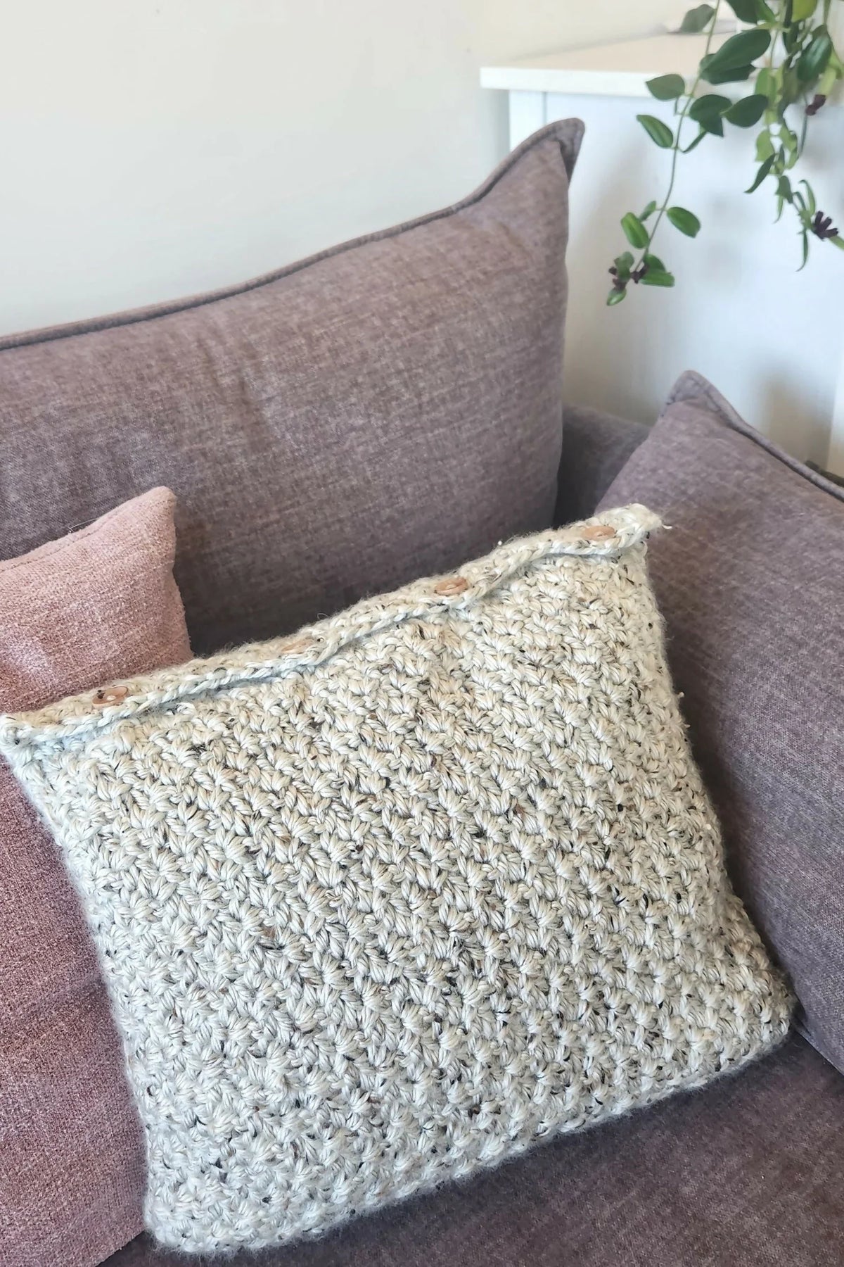 C2C Wattle Crochet Pillow Case (Crochet)