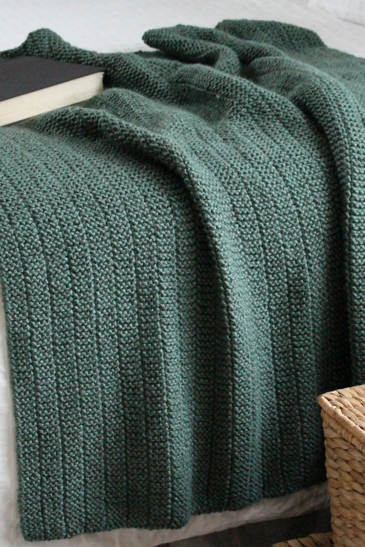 Meadow Lane Blanket (Knit)