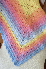 Gentle Rainbow Shells Baby Blanket (Crochet)