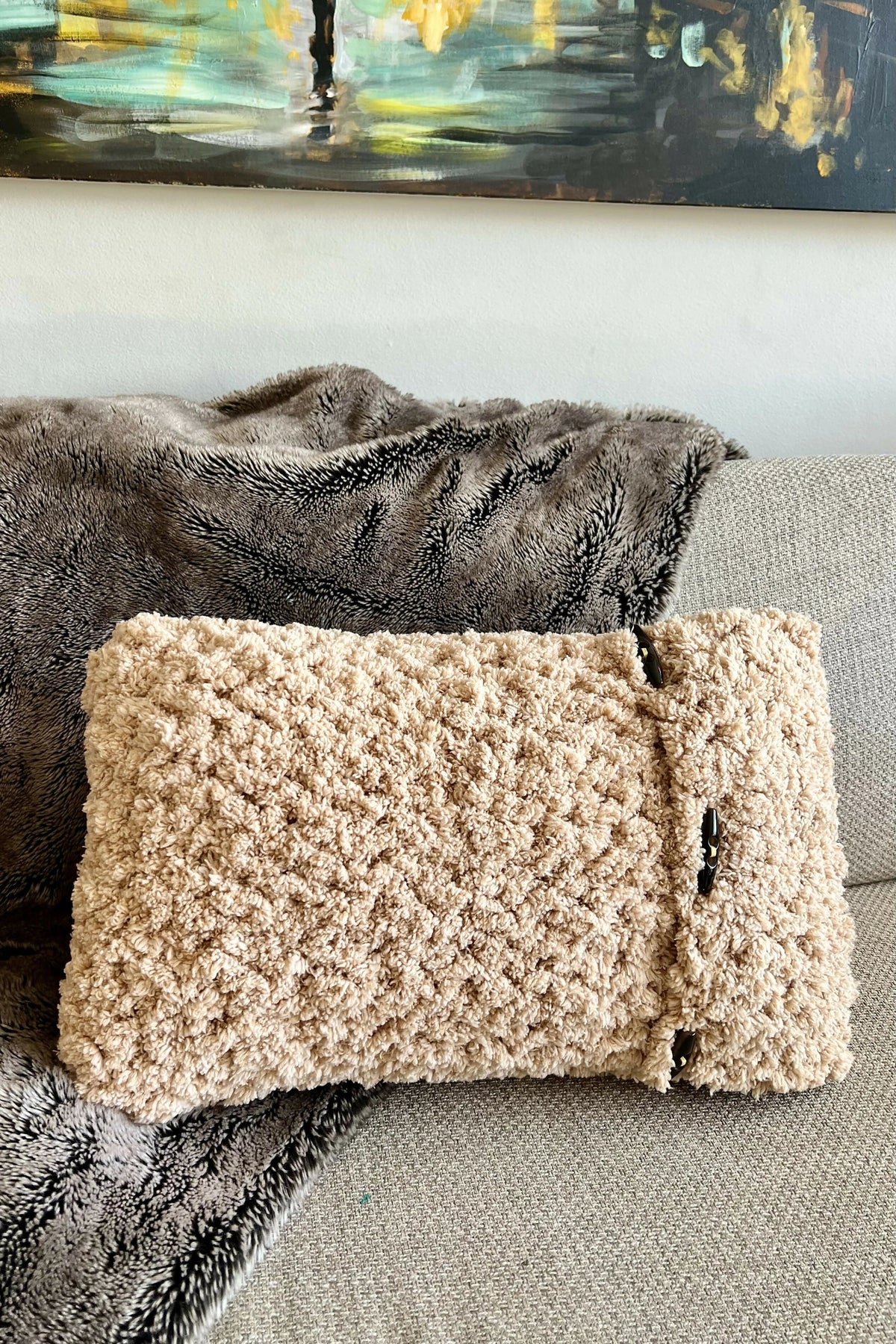 Darcy Pillow (Crochet)