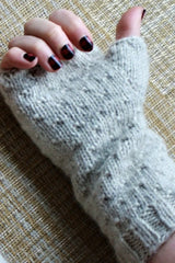 Maple Bourbon Mitts (Knit)