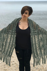 Forest Hills Wrap (Knit)