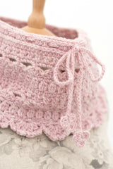 Secret Garden Neck Warmer (Crochet)