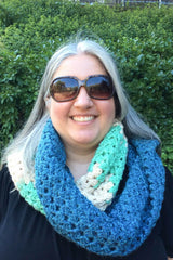 Granny Chevron Wrap (Crochet)