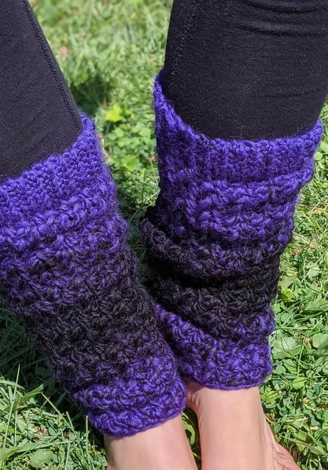 Amethyst Leg Warmers (Crochet)