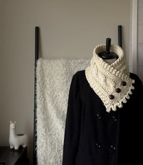 The Fisherman's Wife (Knit)