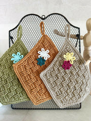 Wicker Basket Trivet or Potholder (Crochet)
