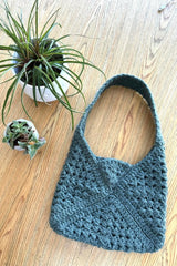 Not So Granny Bag (Crochet)