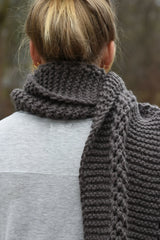 Bennet Blanket Scarf (Knit)