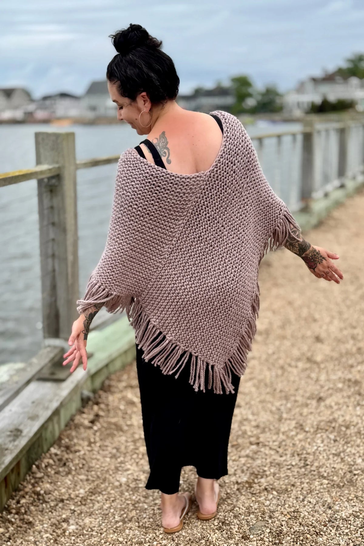 The Niami Poncho (Knit)