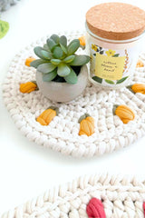 The Tulip Placemat & Doily Set (Crochet)