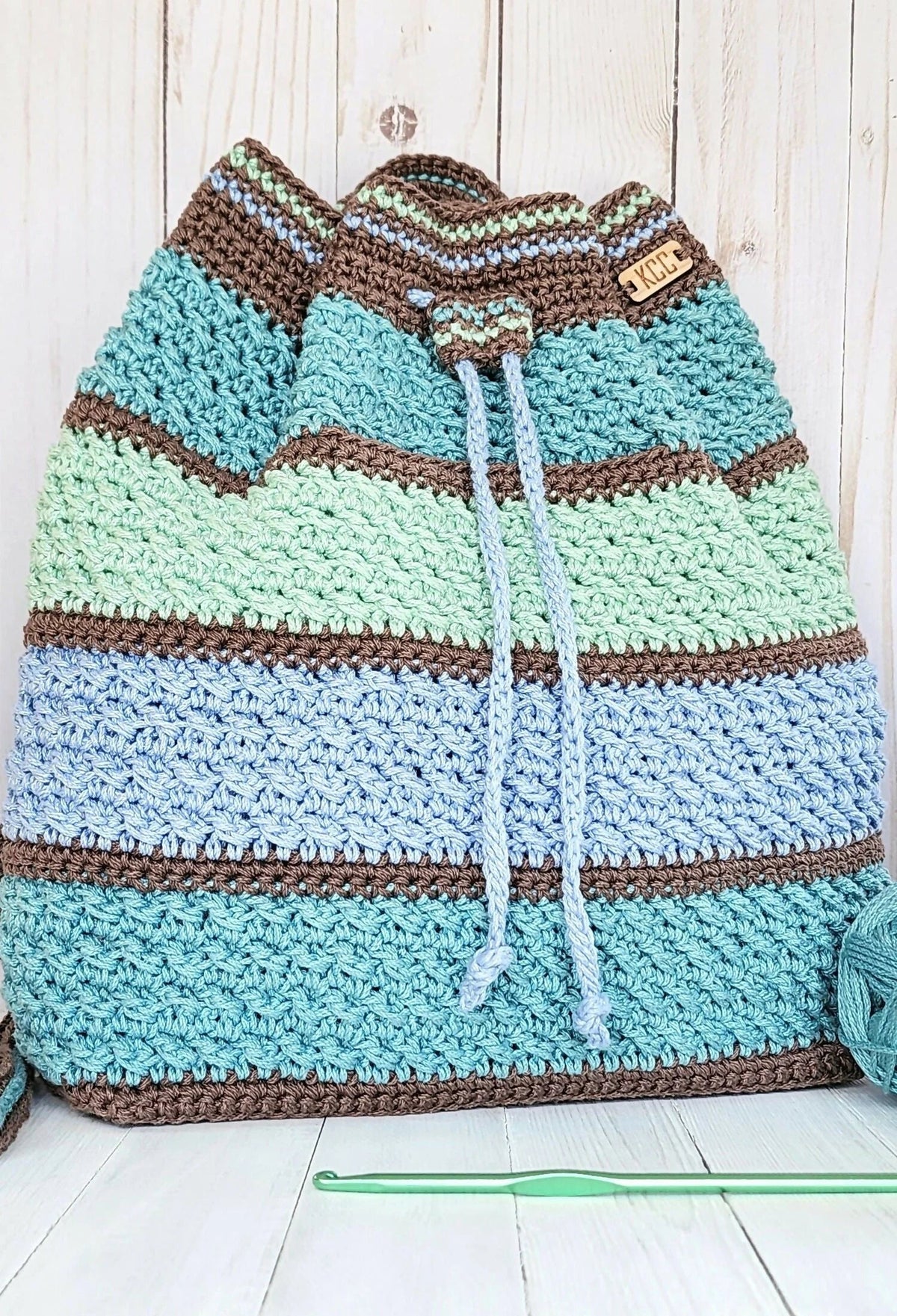 Color Wave Backpack (Crochet)