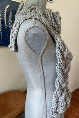 Braided Cable Dickie (Knit)